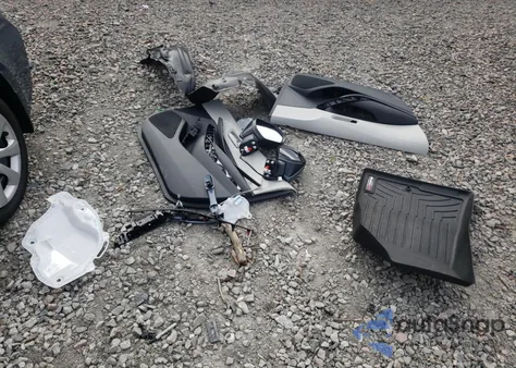 2025 Toyota Corolla Le from USA, damaged, VIN 5YFB4MDEXSP252048